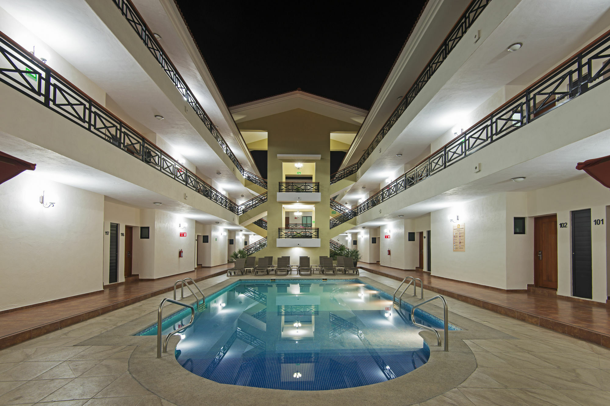 Concierge Plaza La Villa Colima Exterior foto